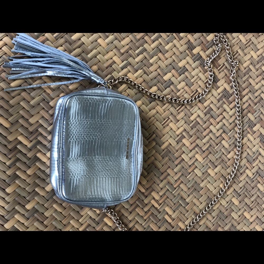 Victoria’s Secret crossbody